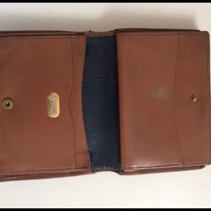 Gucci Bags - Authentic Vintage Gucci Wallet Gucci Bags - Authentic Vintage Gucci Wallet